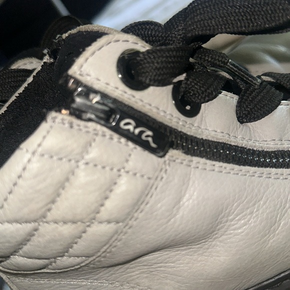 Ara Shoes size 9 - Picture 3 of 6